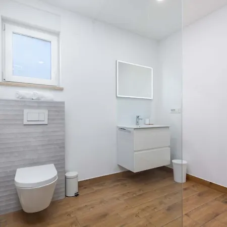 Vila Simba Tar-Vabriga